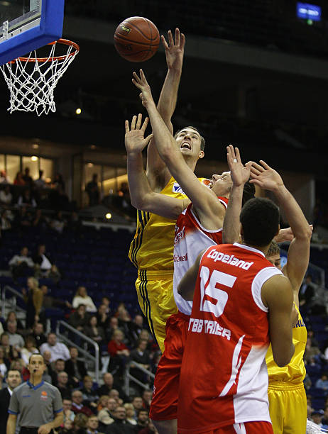 仅能够加强 仅能够加强