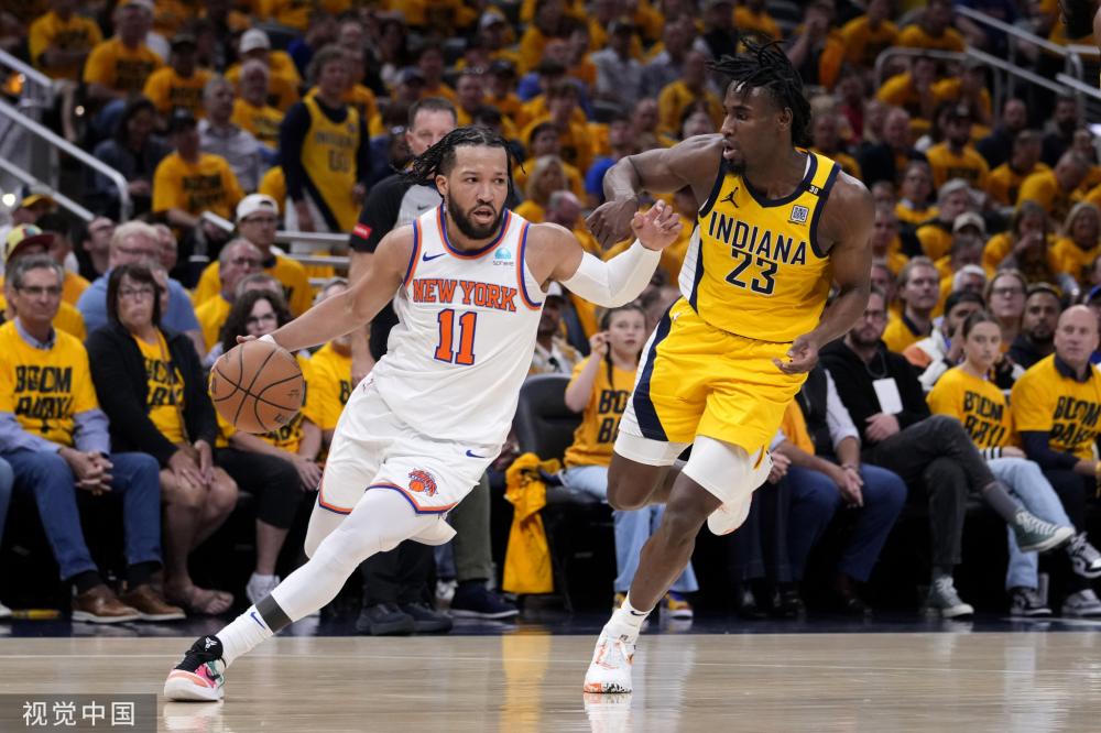 他在完成现 他在完成现